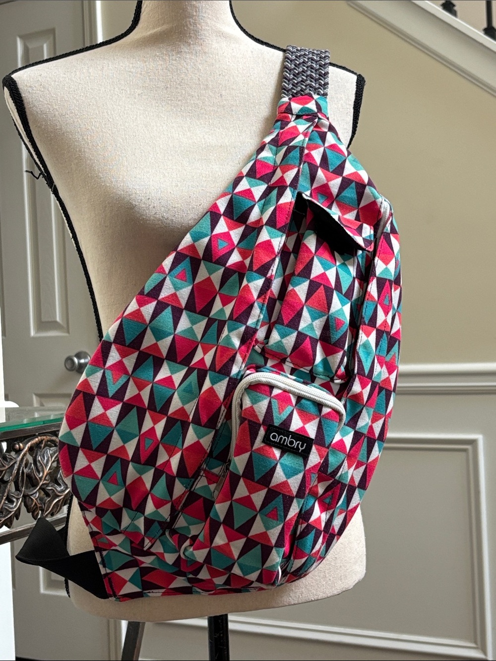 Ambry Geometric Crossbody Sling Bag in Teal & Pink